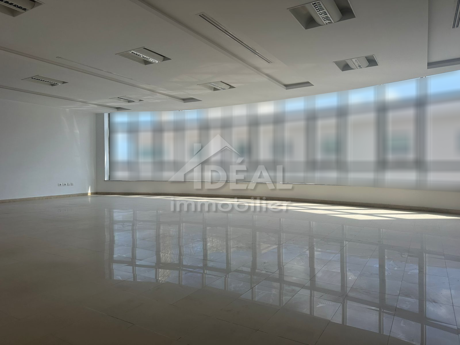 Bureaux & Commerces Bureau