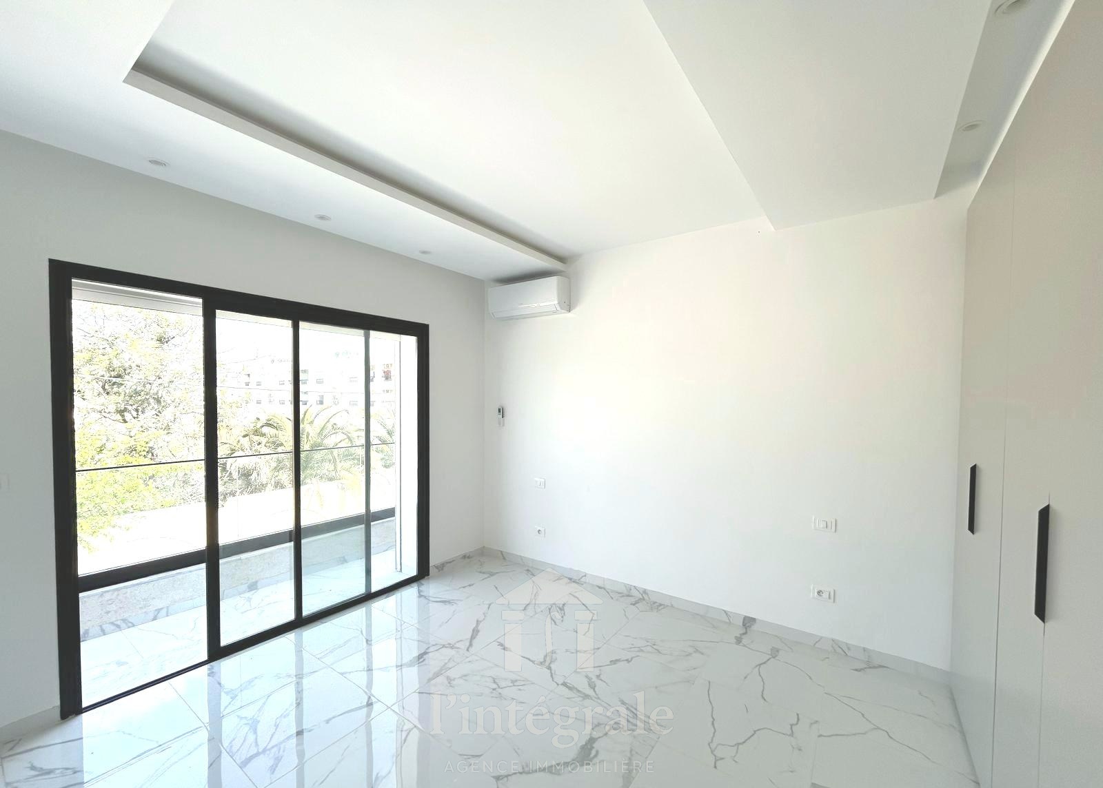 La Soukra Chotrana 1 Location Maisons Superbe duplex moderne  chotrana1