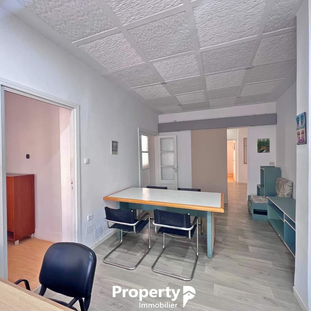 Bab Bhar Montplaisir Bureaux & Commerces Bureau Bureau 4 pices avenue hedi nouira centre ville