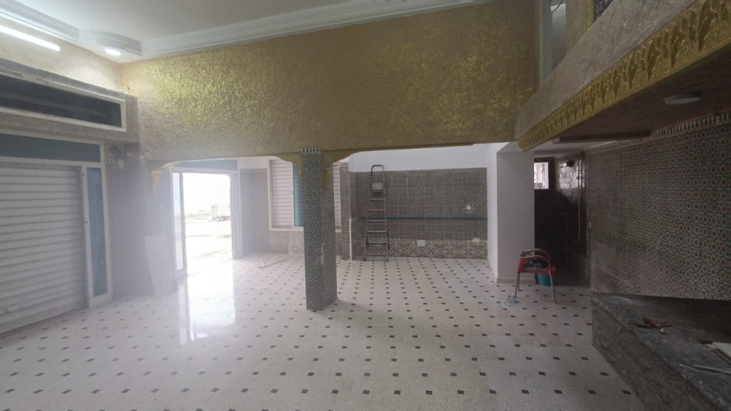 Bureaux & Commerces Surfaces
