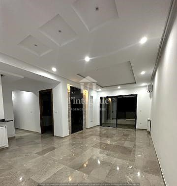 La Soukra Chotrana 1 Location Appart. 4 pices Agrable s3 de trs haut standing