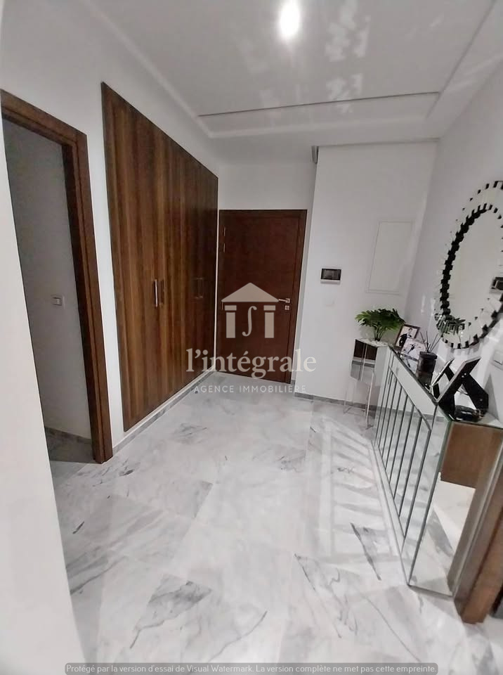 La Soukra La Soukra Vente Appart. 4 pices S3 de trs haut standing