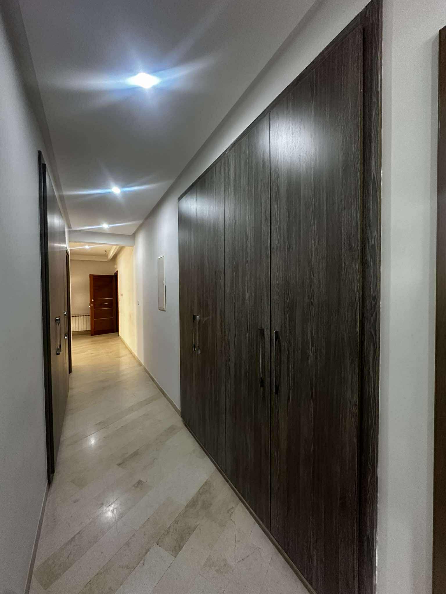 Bureaux & Commerces Bureau