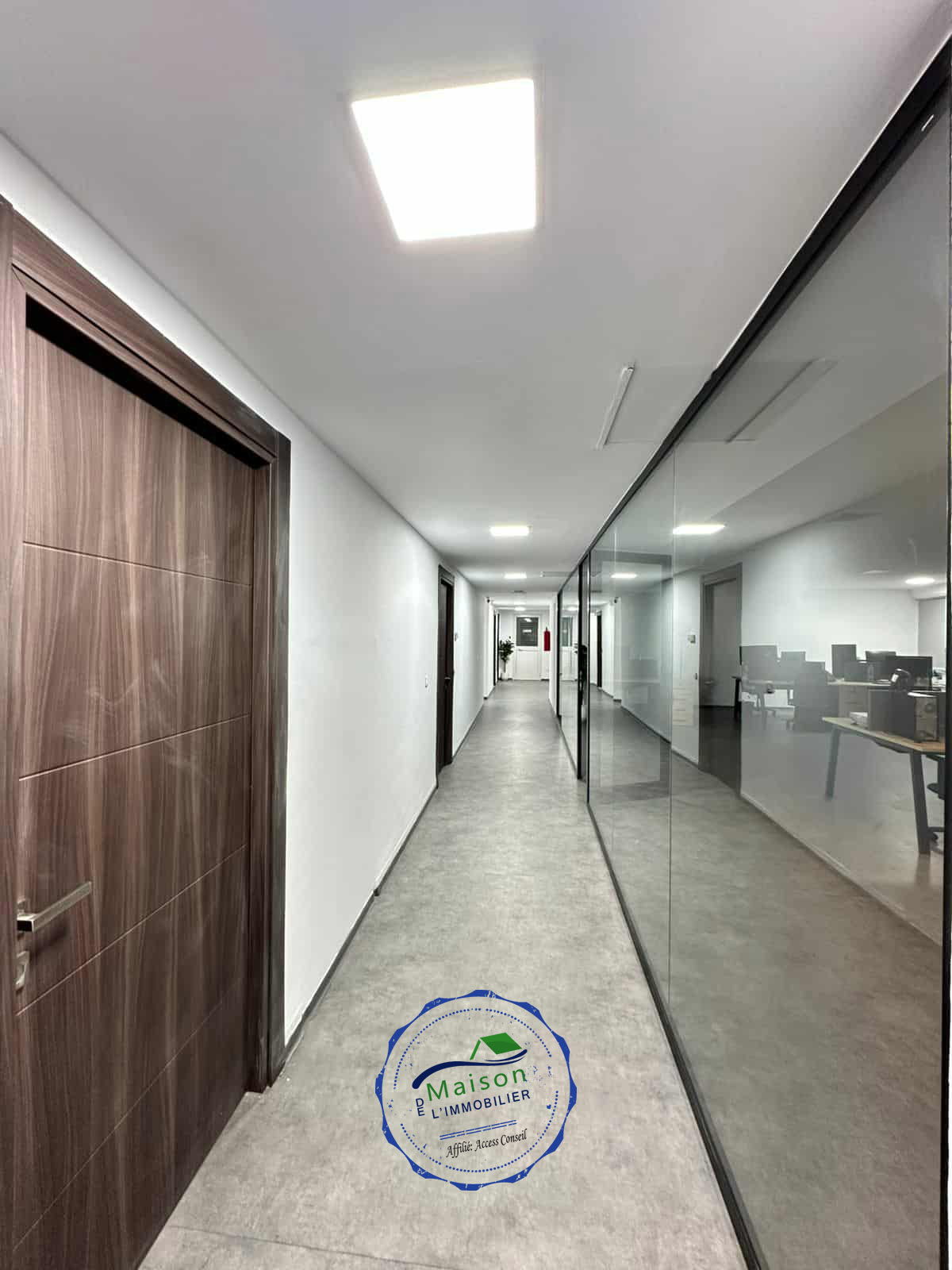 Bab Bhar Montplaisir Location Autre Plateau 400 m open space et 5 pices  montplaisir