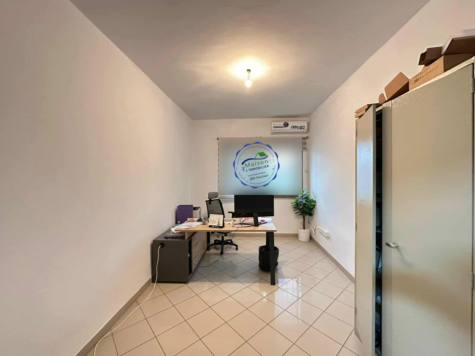 Bab Bhar Montplaisir Location Autre Plateau 400 m open space et 5 pices  montplaisir