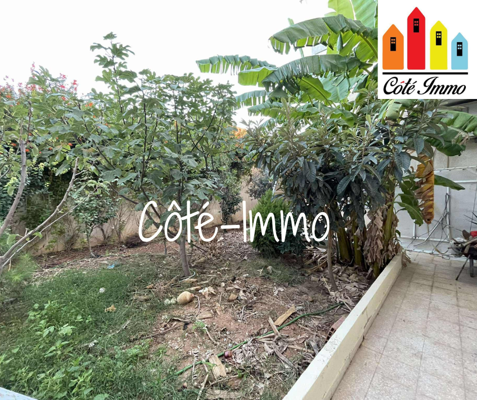 Ezzahra Ezzahra Location Maisons Villa s4 indpendante  avec jardin