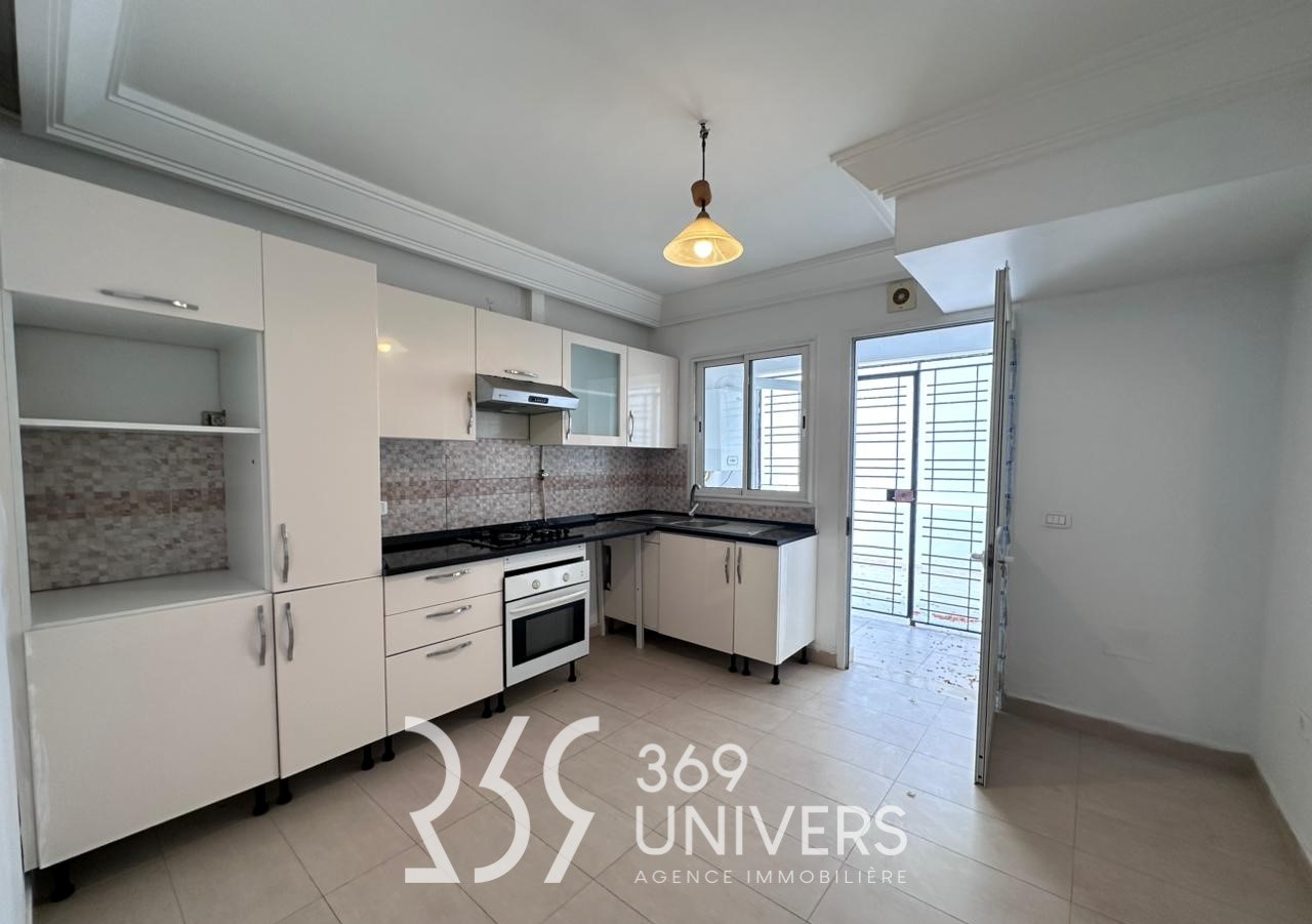 La Marsa&nbsp;Cite El Khalil&nbsp;Vente&nbsp;Appart. 2 pi�ces&nbsp;Appartement avec terrasse � la marsa ref sh029