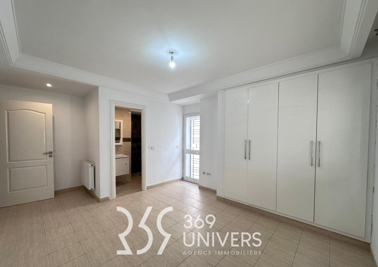 La Marsa&nbsp;Cite El Khalil&nbsp;Vente&nbsp;Appart. 2 pi�ces&nbsp;Appartement avec terrasse � la marsa ref sh029