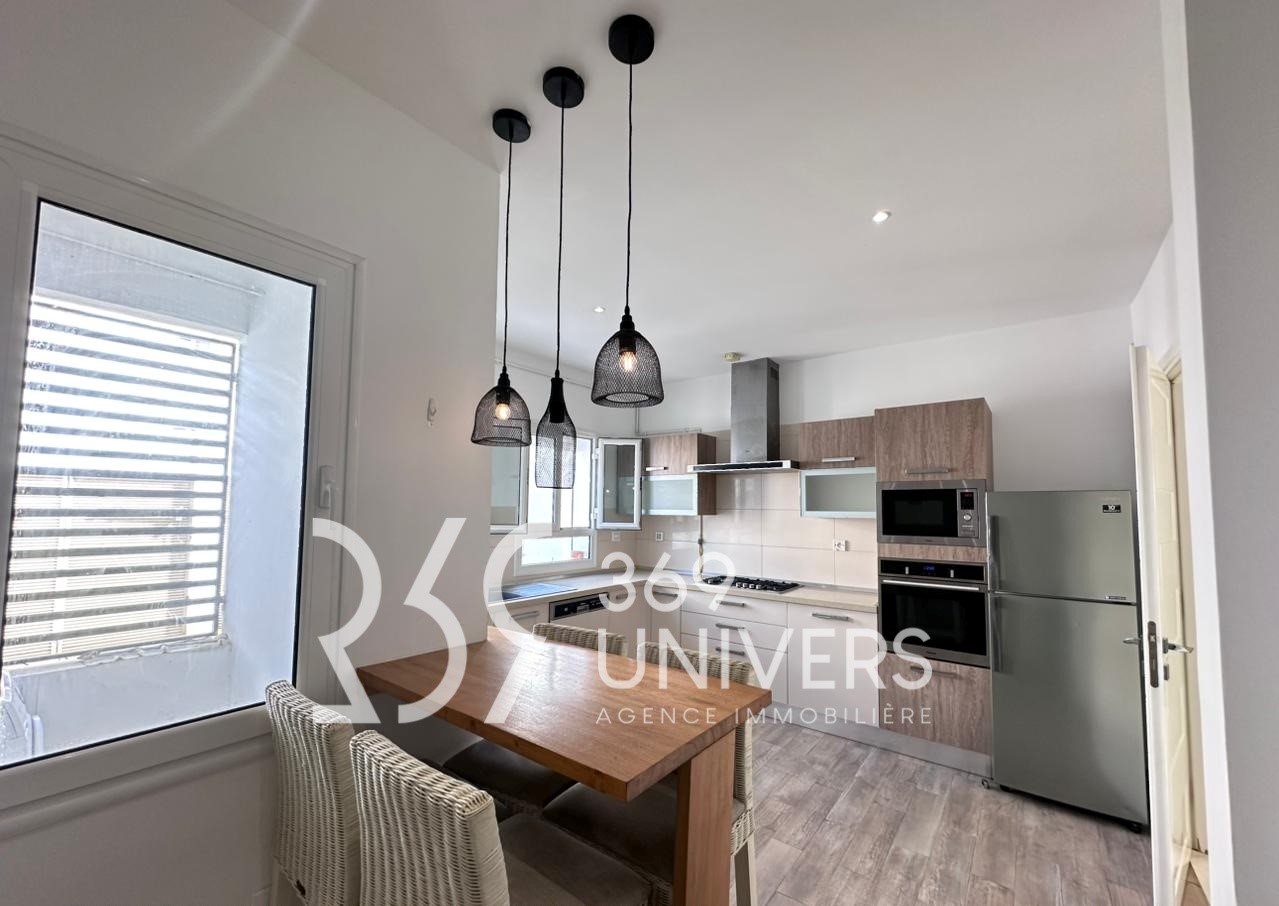 La Marsa&nbsp;Gammart&nbsp;Vente&nbsp;Duplex&nbsp;Triplex avec piscine � gammarth ref sh030