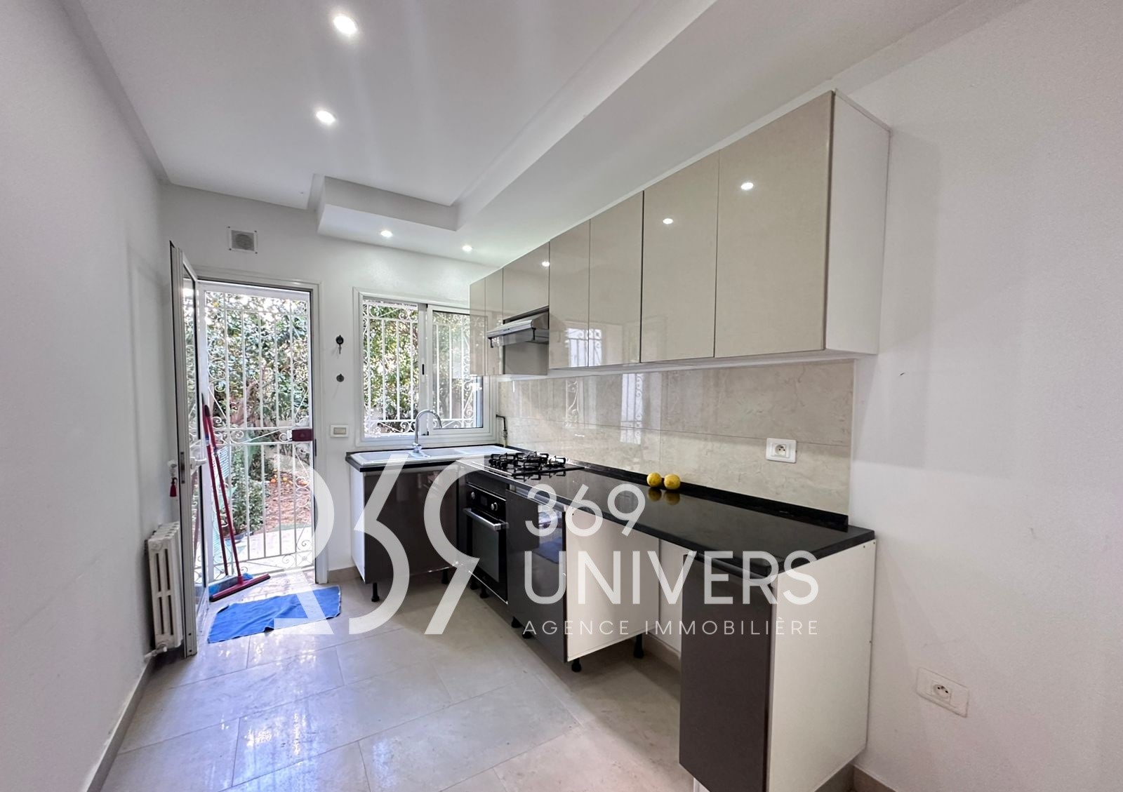 Carthage Sidi Bousaid Location Appart. 2 pices Appartement avec jardin  sidi bousaid ra156