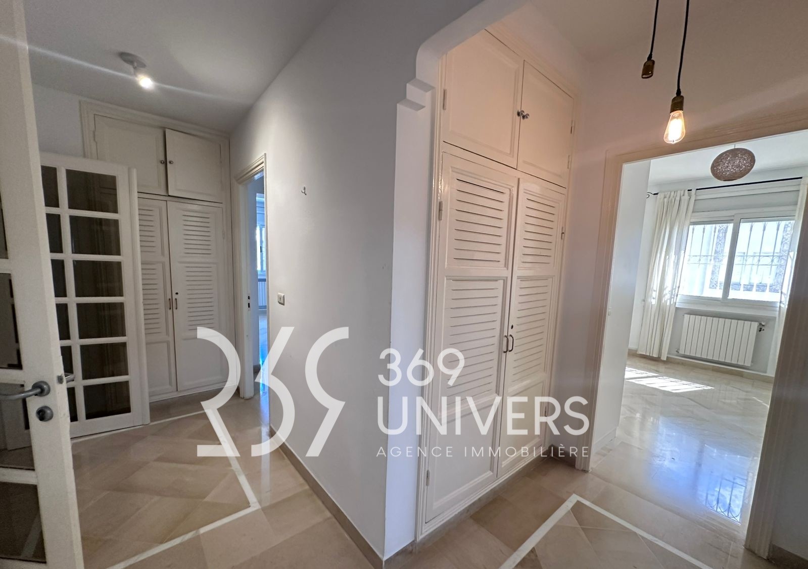 La Marsa Cite Du Stade Location Appart. 3 pices Appartement meubl  la marsa ref ra157