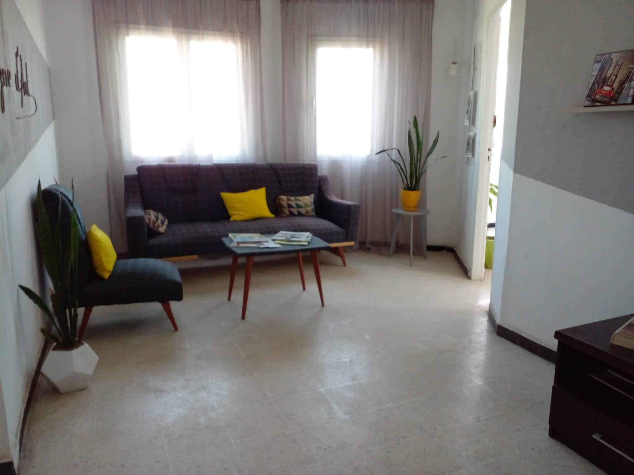 Menzel Bourguiba&nbsp;Menzel Bourguiba&nbsp;Location&nbsp;Appart. 3 pi�ces&nbsp;Un bureau au du centre ville