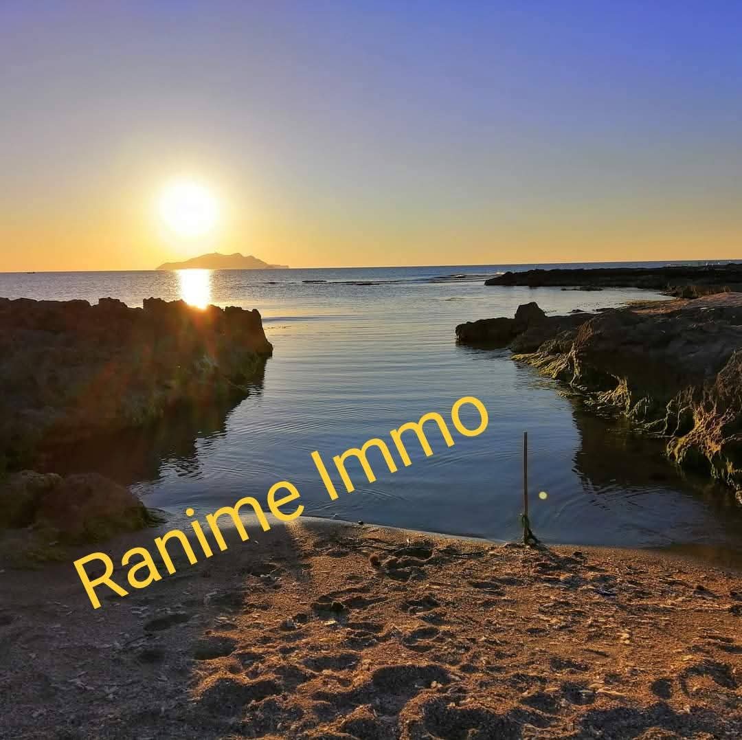 El Haouaria Cite Touristique Terrain Terrain nu Pour maison d'hte