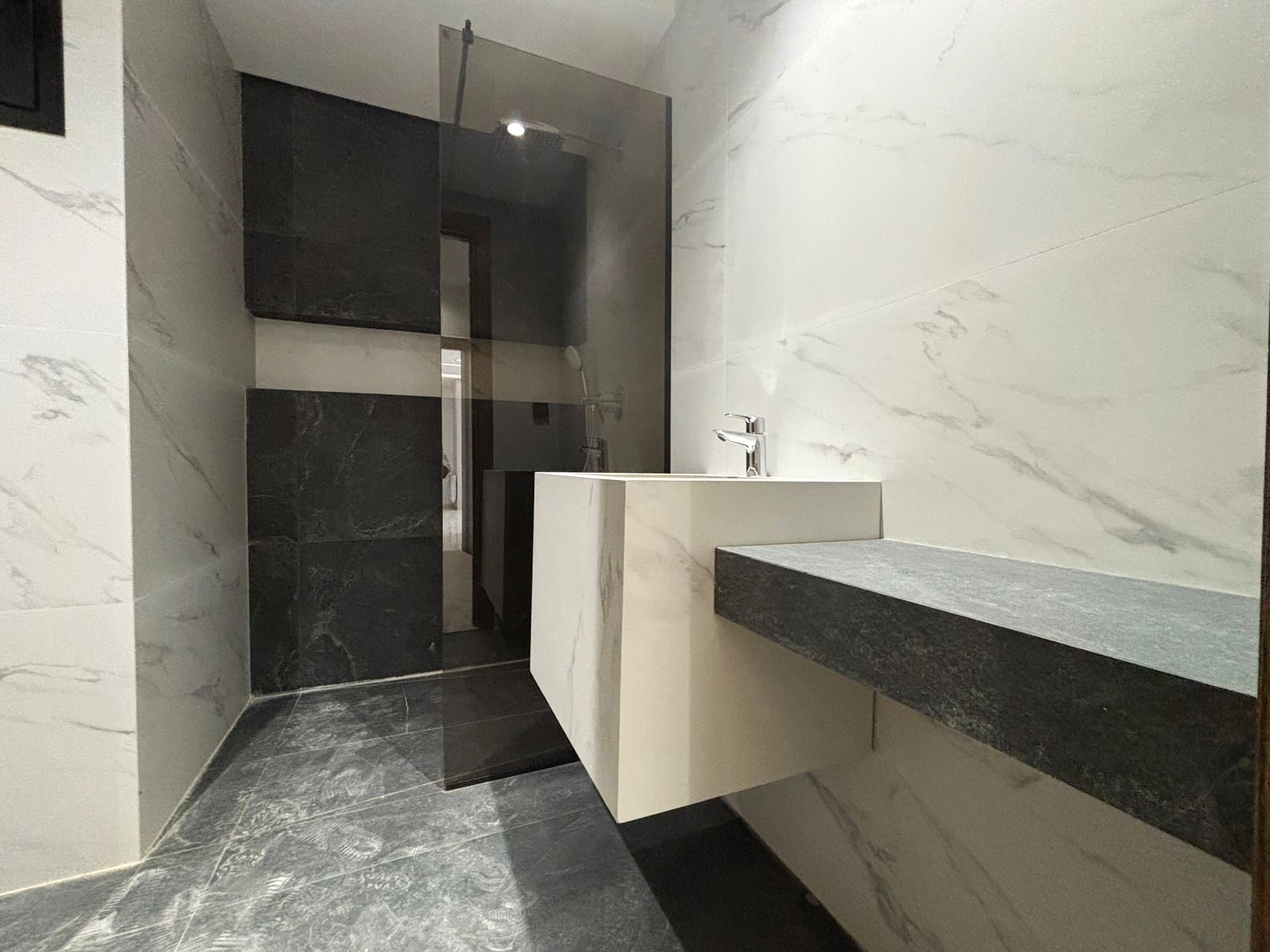 La Soukra&nbsp;Chotrana 2&nbsp;Vente&nbsp;Appart. 3 pi�ces&nbsp;Appt s2 avec jardin direct promoteur � chotrana 2