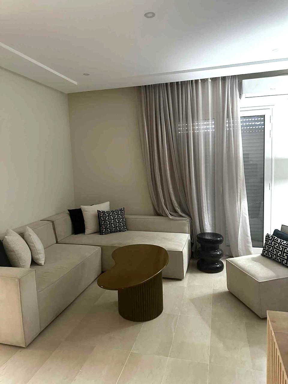 La Soukra La Soukra Location Appart. 2 pices Appt s1 meubl de 70m2  la soukra