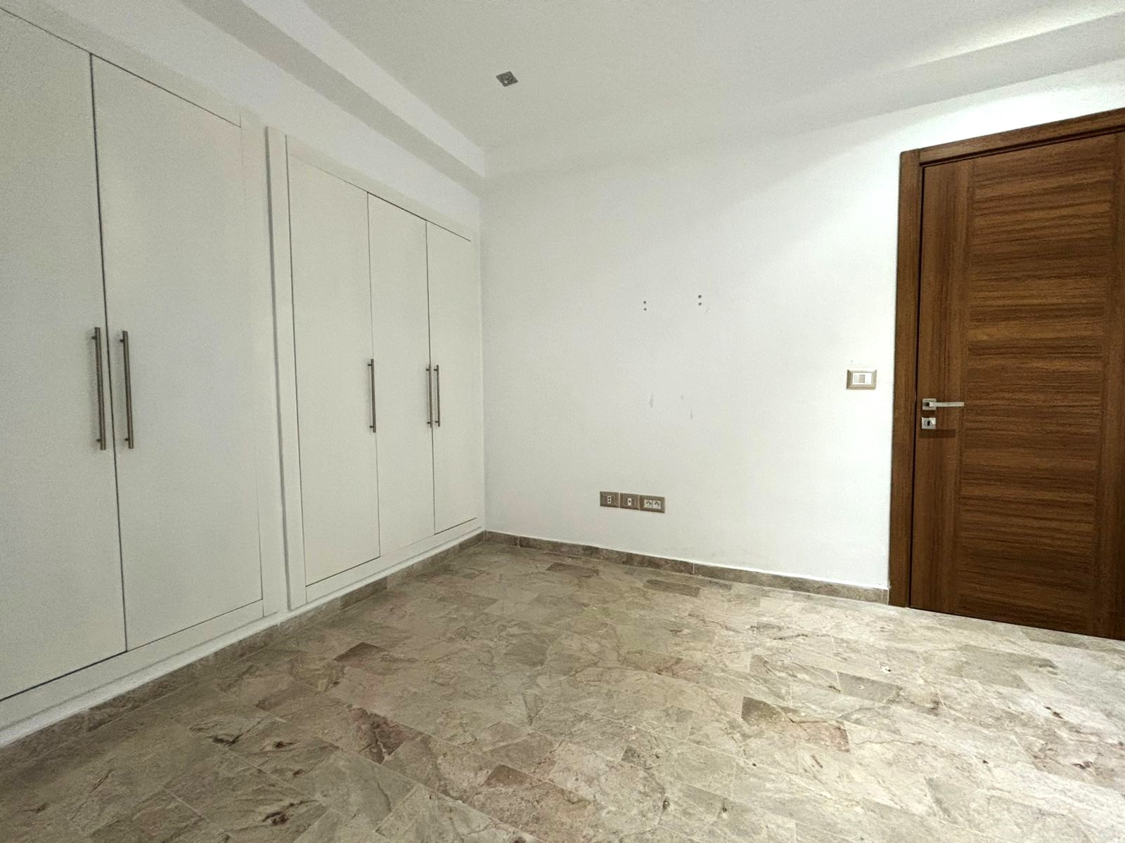 La Soukra La Soukra Location Appart. 4 pices Appt s3  la soukra fattouma bourguiba