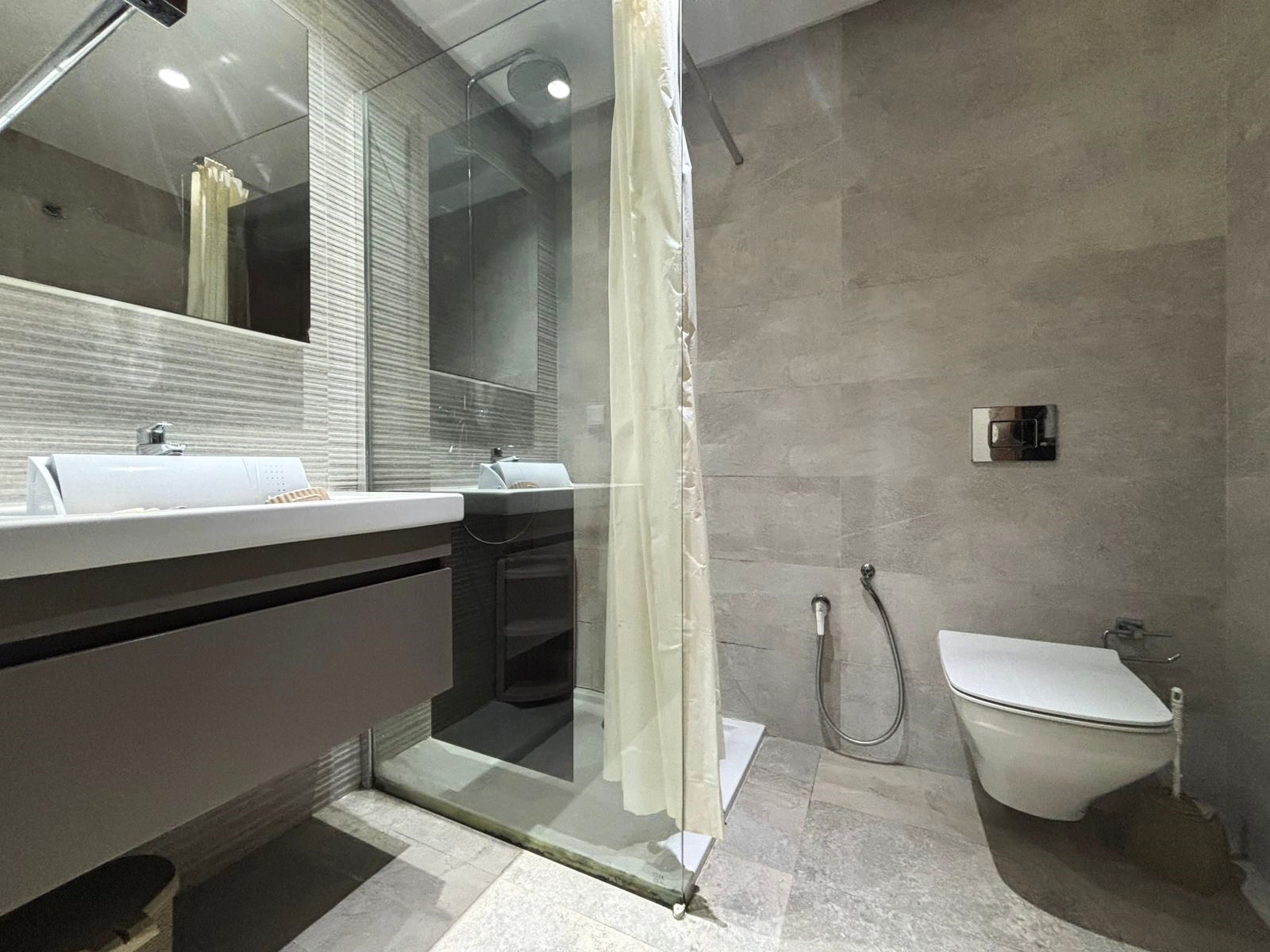 La Soukra&nbsp;Chotrana 1&nbsp;Location&nbsp;Appart. 2 pi�ces&nbsp;S1 meubl� avec jardin � chotrana 1