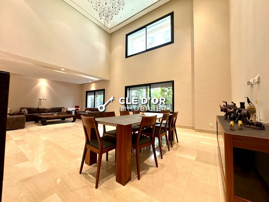 Location&nbsp;Duplex