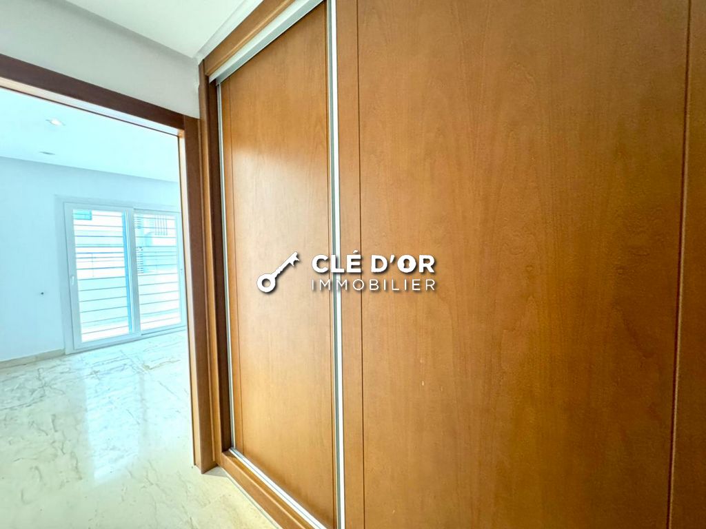 Ain Zaghouan&nbsp;Ain Zaghouan&nbsp;Location&nbsp;Appart. 5 pi�ces+&nbsp;Un appartement s3  au jardins de carthage