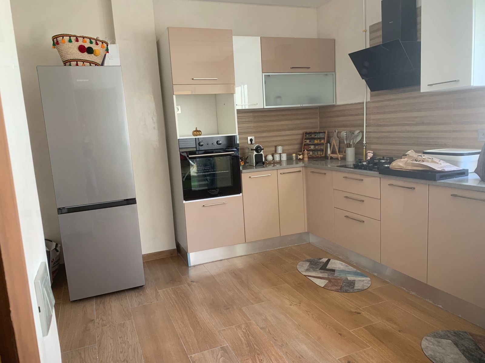 La Soukra&nbsp;La Soukra&nbsp;Location&nbsp;Appart. 2 pi�ces&nbsp;Un appartement en s2 meubl� � la soukra