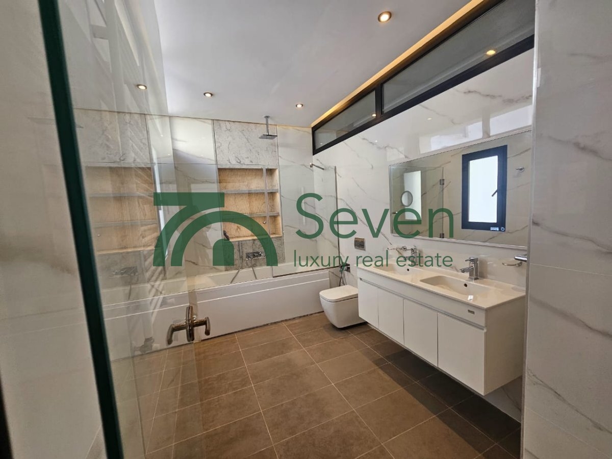 La Marsa&nbsp;Berge Du Lac&nbsp;Location&nbsp;Appart. 4 pi�ces&nbsp;Une villa en s4 aux berges du lac 2