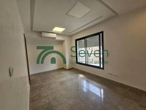 La Marsa Berge Du Lac Location Appart. 1 pice Un bureau en h3 aux berges du lac 2 ref237a