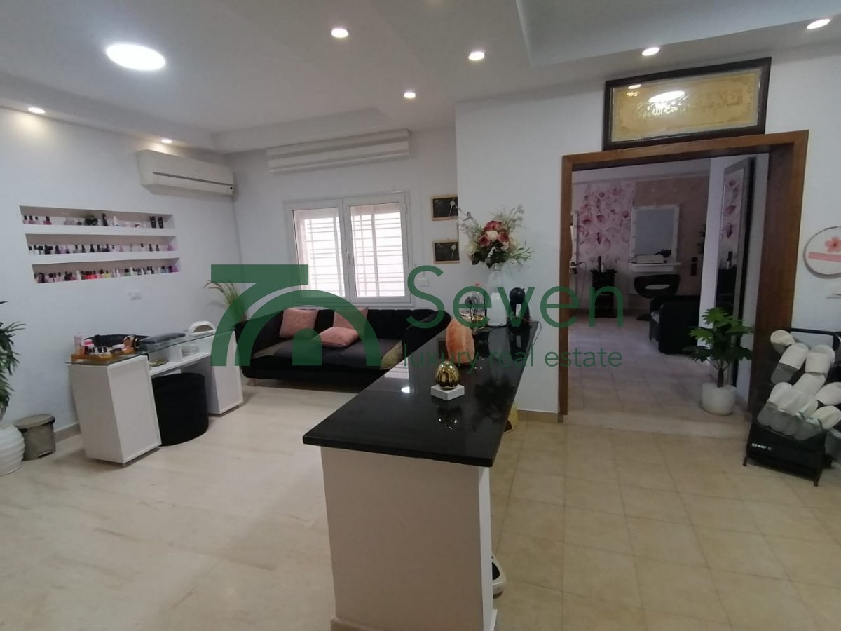 Ain Zaghouan Jardins de Carthage Location Appart. 1 pice Duplex  usage bureautique au jardin ref247a