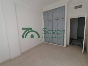 La Marsa&nbsp;Berge Du Lac&nbsp;Location&nbsp;Appart. 1 pi�ce&nbsp;Un bureau en h2 aux berges du lac 1 ref272a