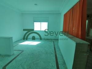 La Marsa&nbsp;Berge Du Lac&nbsp;Location&nbsp;Appart. 1 pi�ce&nbsp;Un bureau en h1 aux berges du lac 1 ref271a