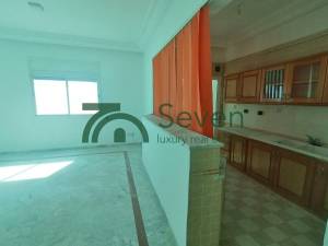 La Marsa&nbsp;Berge Du Lac&nbsp;Location&nbsp;Appart. 1 pi�ce&nbsp;Un bureau en h1 aux berges du lac 1 ref271a