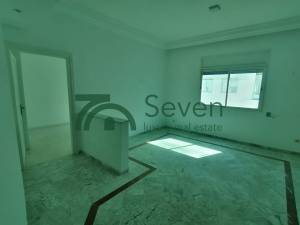 La Marsa&nbsp;Berge Du Lac&nbsp;Location&nbsp;Appart. 1 pi�ce&nbsp;Un bureau en h1 aux berges du lac 1 ref271a