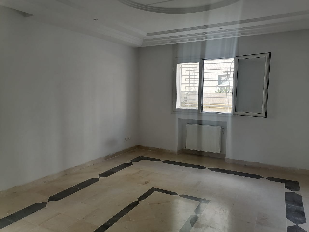 Ain Zaghouan Ain Zaghouan Location Appart. 1 pice Un appartement en s1  ain zaghouen nord