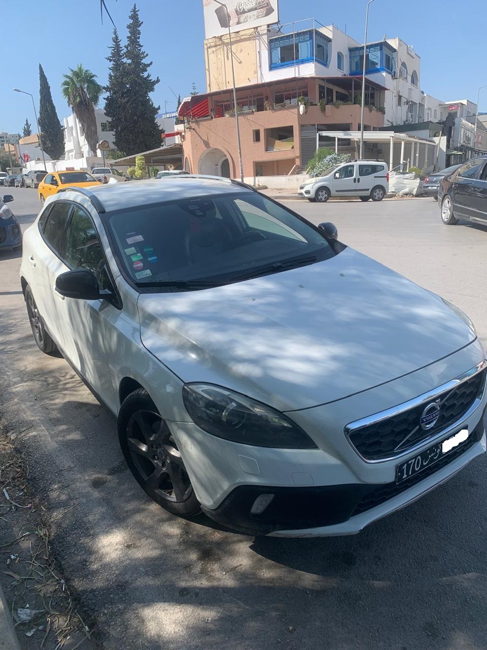 El Omrane Superieur Cite El Intilaka Volvo V40 Volvo v40 prix attractif