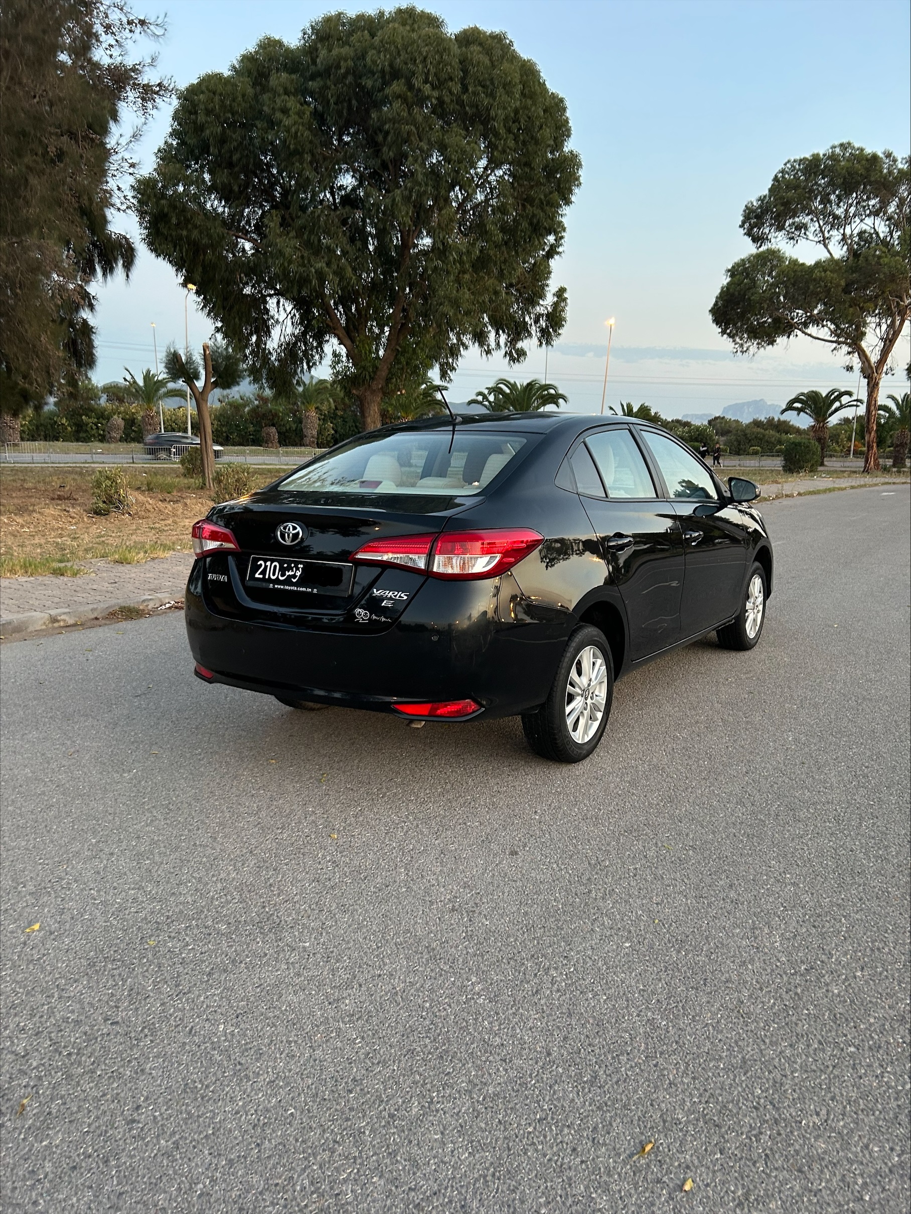 La Marsa Berge Du Lac Toyota Yaris Toyota yaris sedan elegance