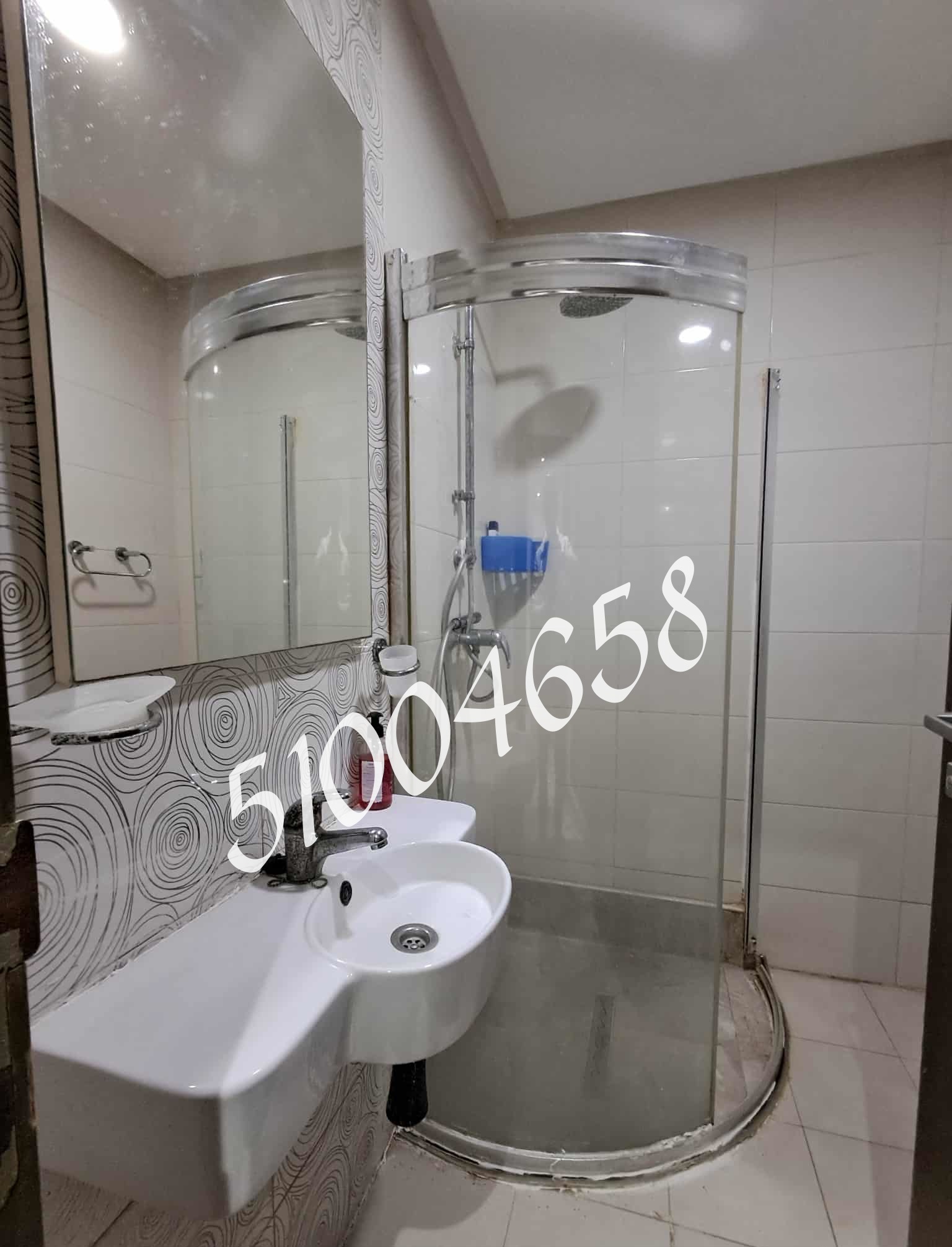 La Marsa El Aouina Location Appart. 1 pice S plus 1 meuble  wahat aouina