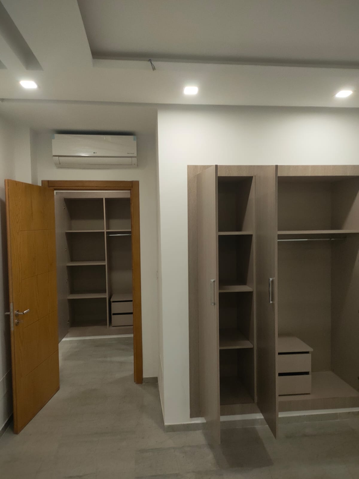 La Soukra La Soukra Location Appart. 1 pice Appartement s 1 chotrana 1 la soukra