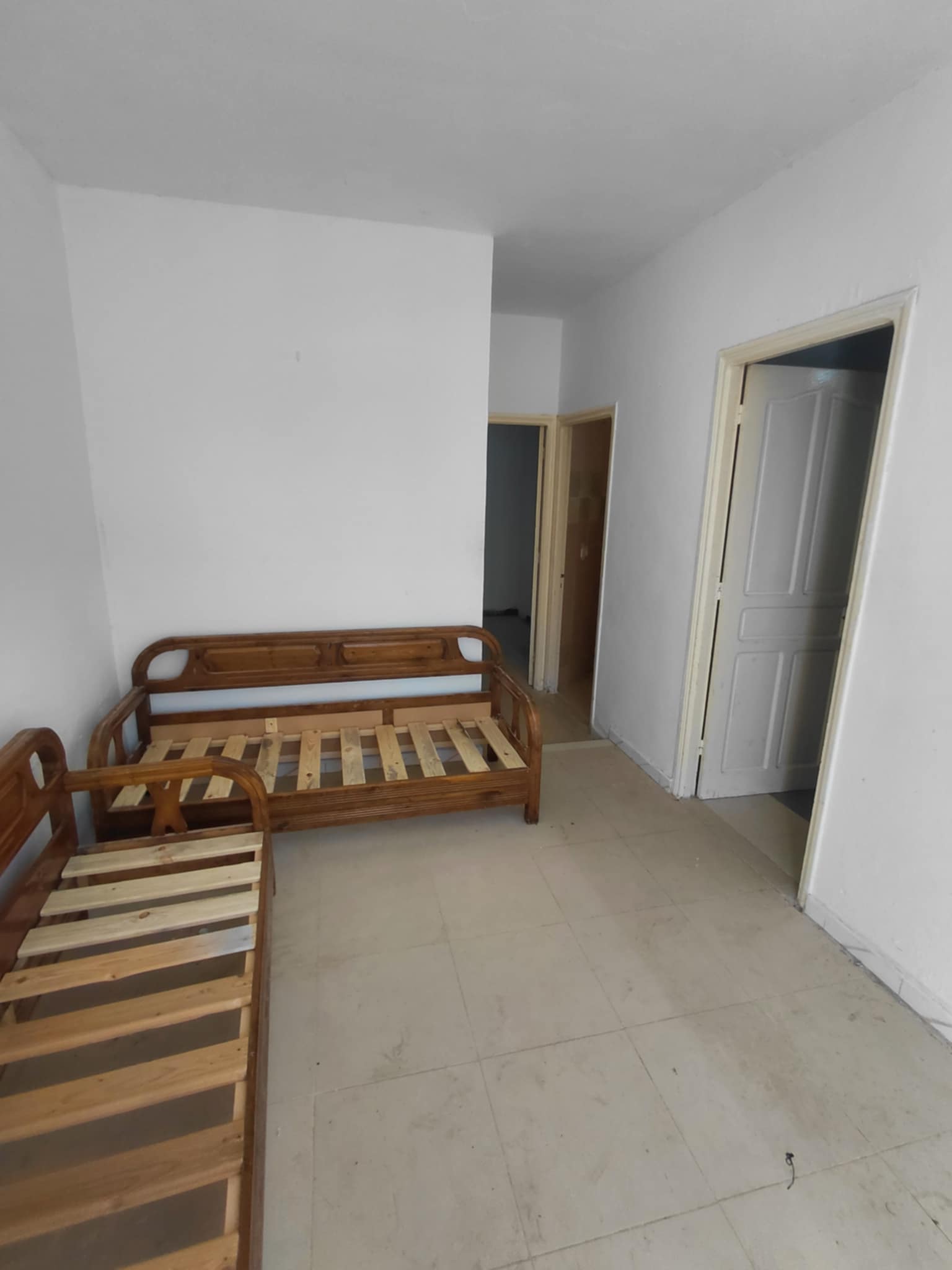 El Menzah El Manar 1 Location Appart. 2 pices Studio hall plus 2 vide a el manar 1 wb4201