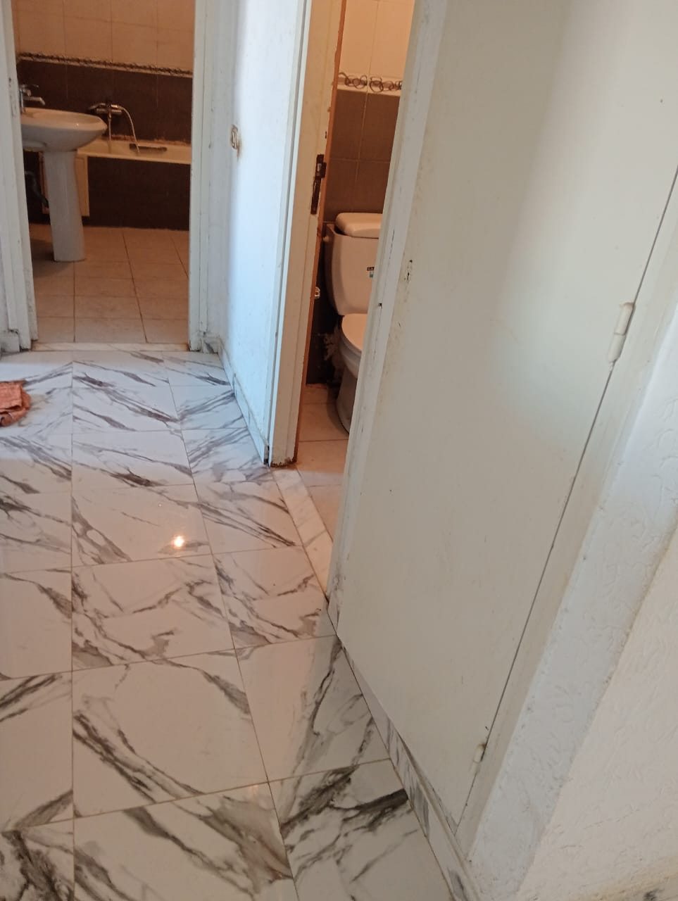 Ariana Ville Ariana Location Appart. 4 pices S plus 3 a la cit mileha wb4337