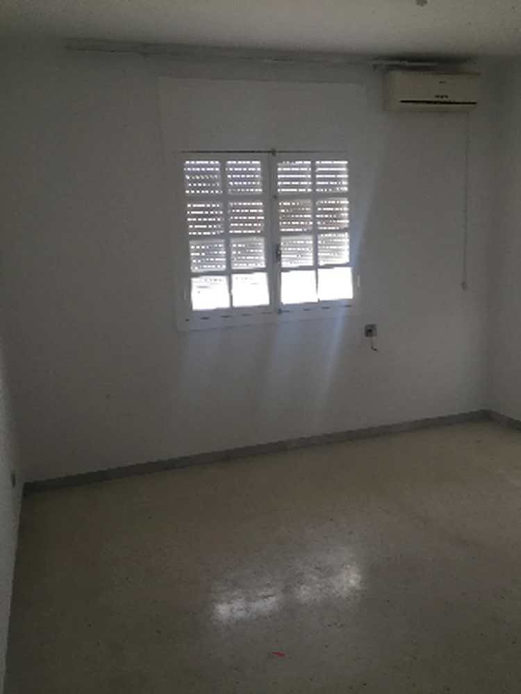 El Menzah El Manar 1 Location Appart. 3 pices S plus 3 a el manar 1 wb4343