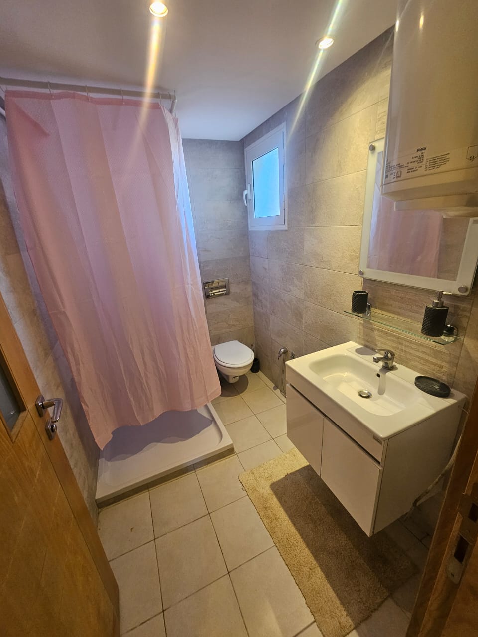 Ain Zaghouan Jardins de Carthage Location Appart. 2 pices S plus un richement meubl aux jardins de carthage