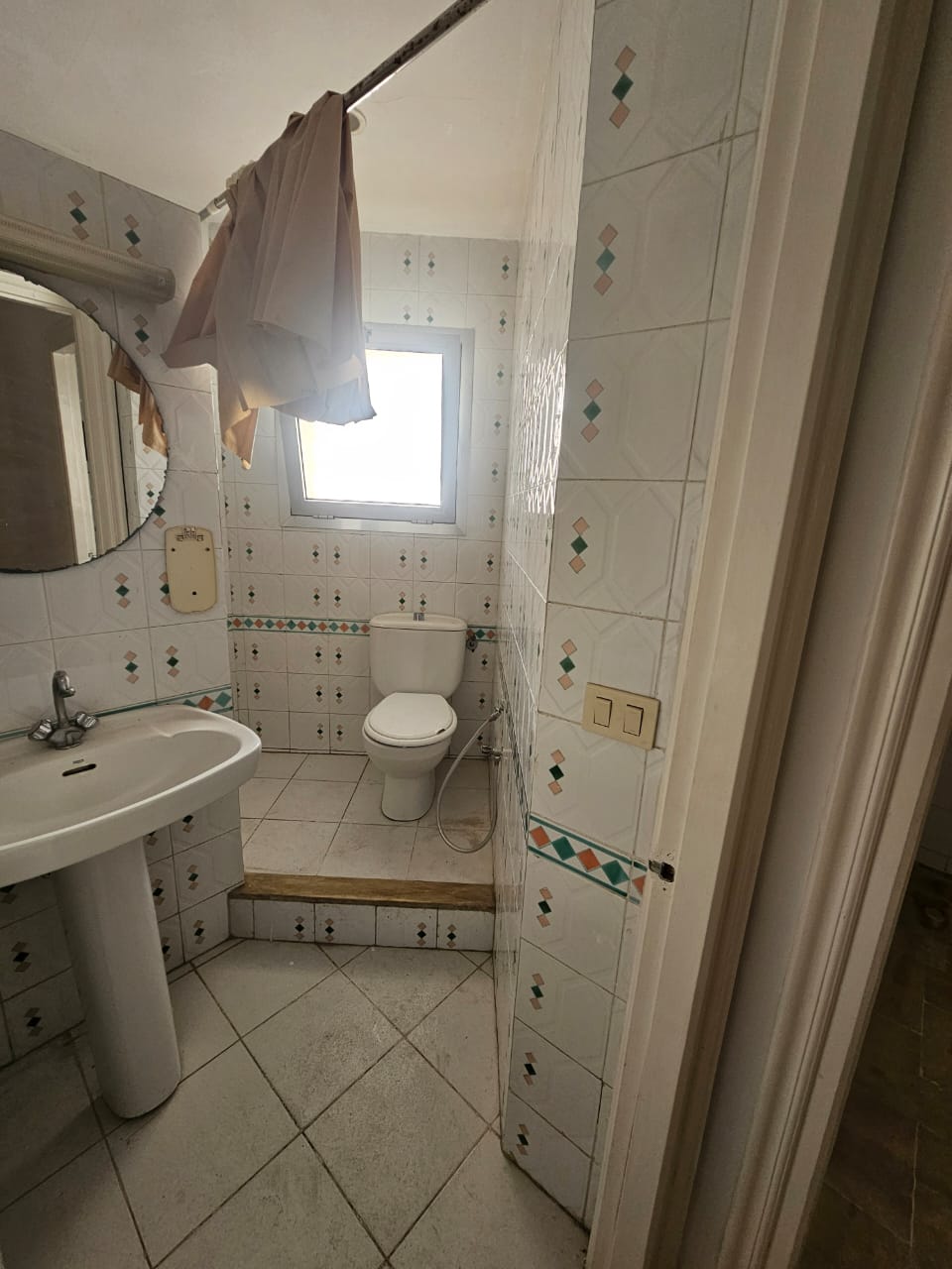 La Marsa Berge Du Lac Location Appart. 1 pice S zro  usage bureautique au lac 1