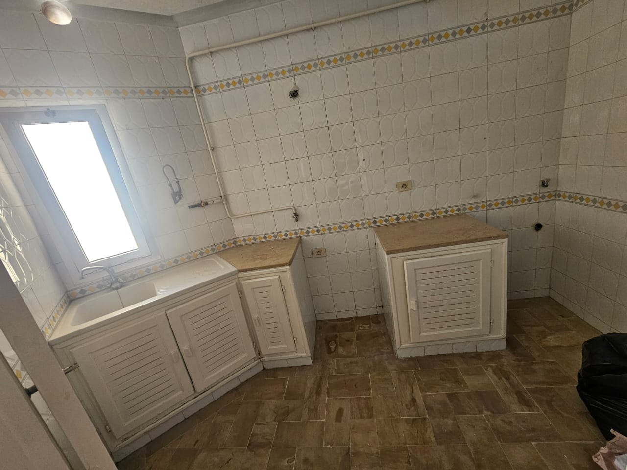 La Marsa Berge Du Lac Location Appart. 1 pice S zro  usage bureautique au lac 1