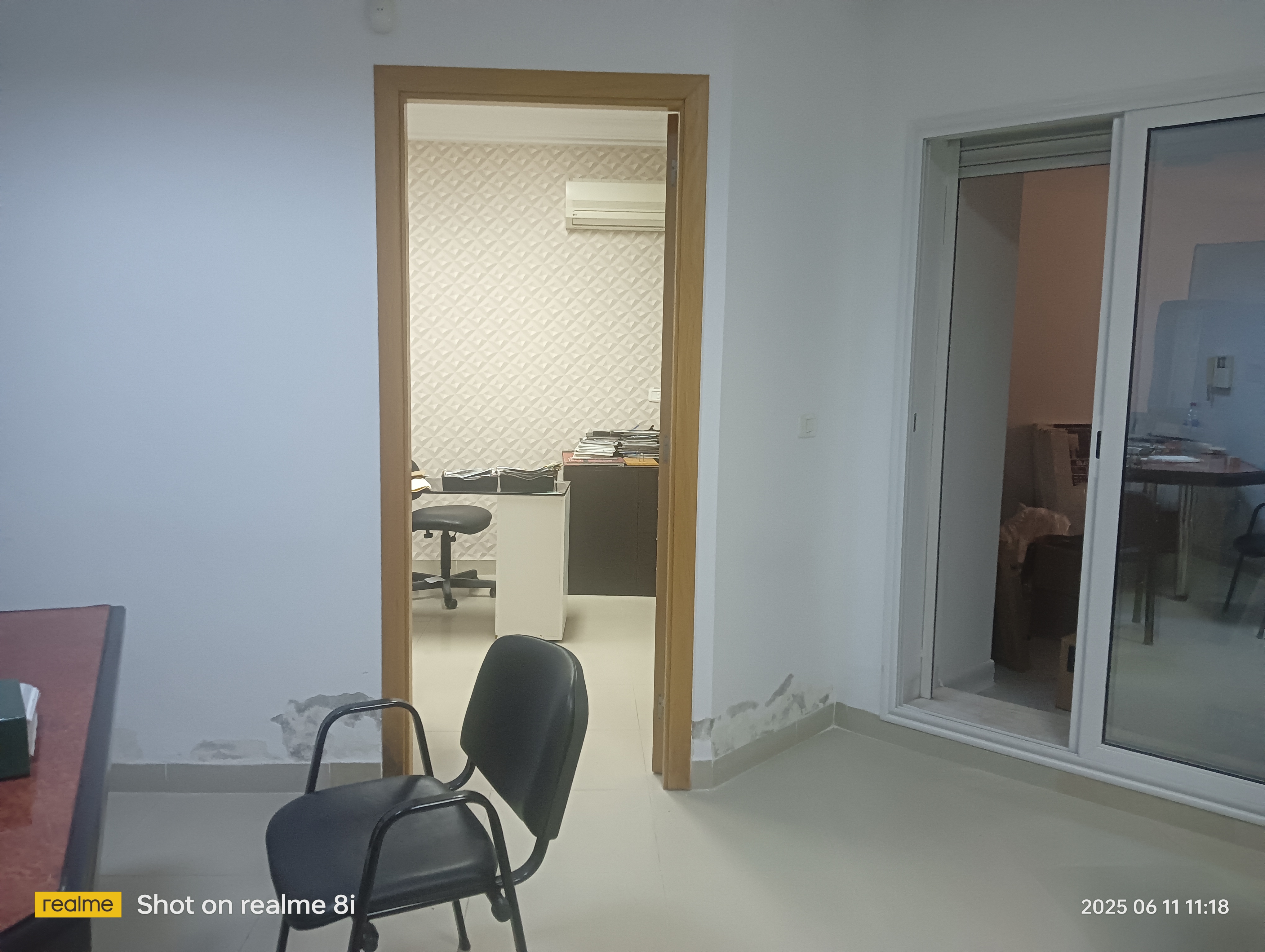 Ariana Ville Cite Ennasr 2 Bureaux & Commerces Bureau Bureau  mezzanine h2