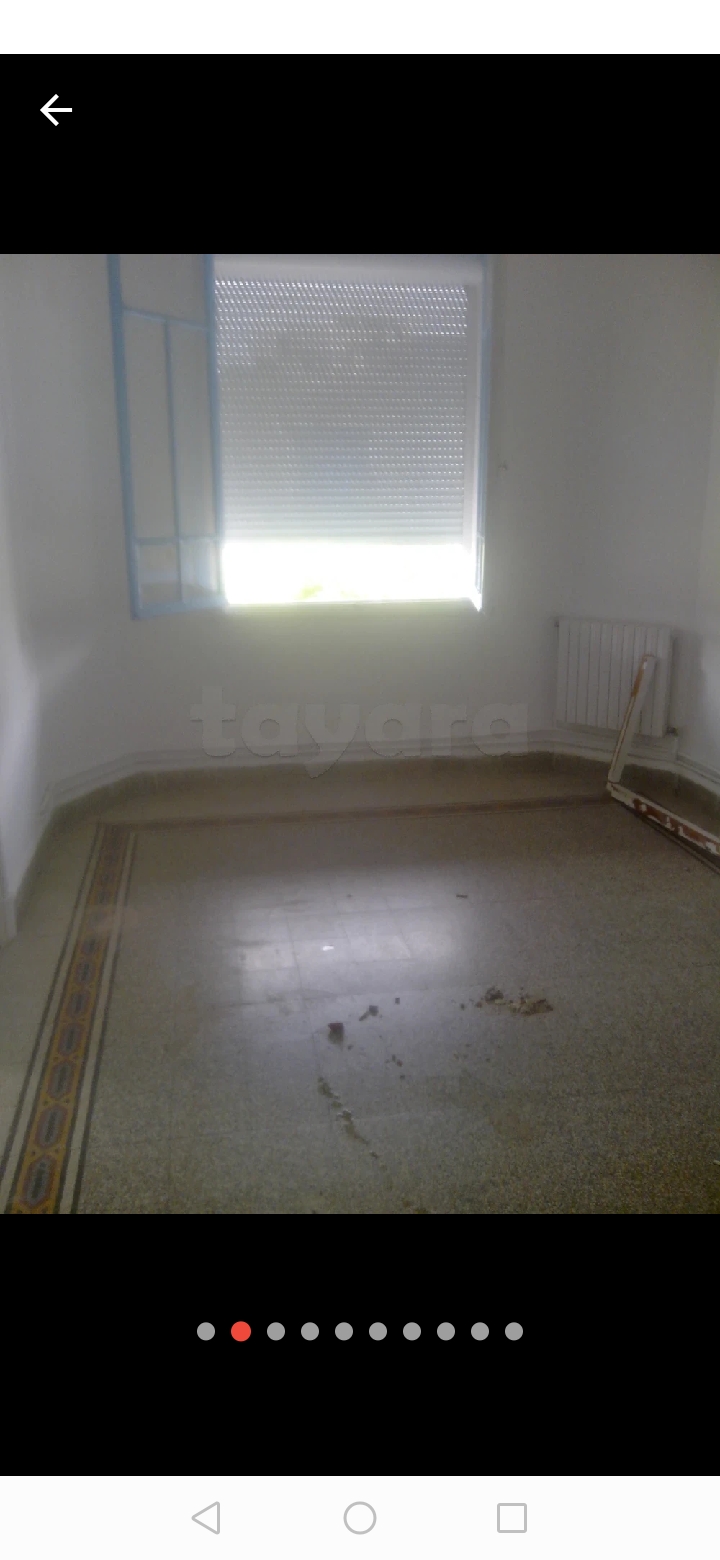 Bab Bhar Bab Bhar Location Appart. 3 pices Apt trs propre hall 3chambres av jamel abd naceur