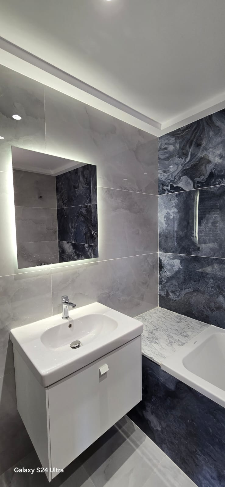 Ain Zaghouan Jardins de Carthage Location Appart. 2 pices Superbe appartement tout neuf jardins de carthage