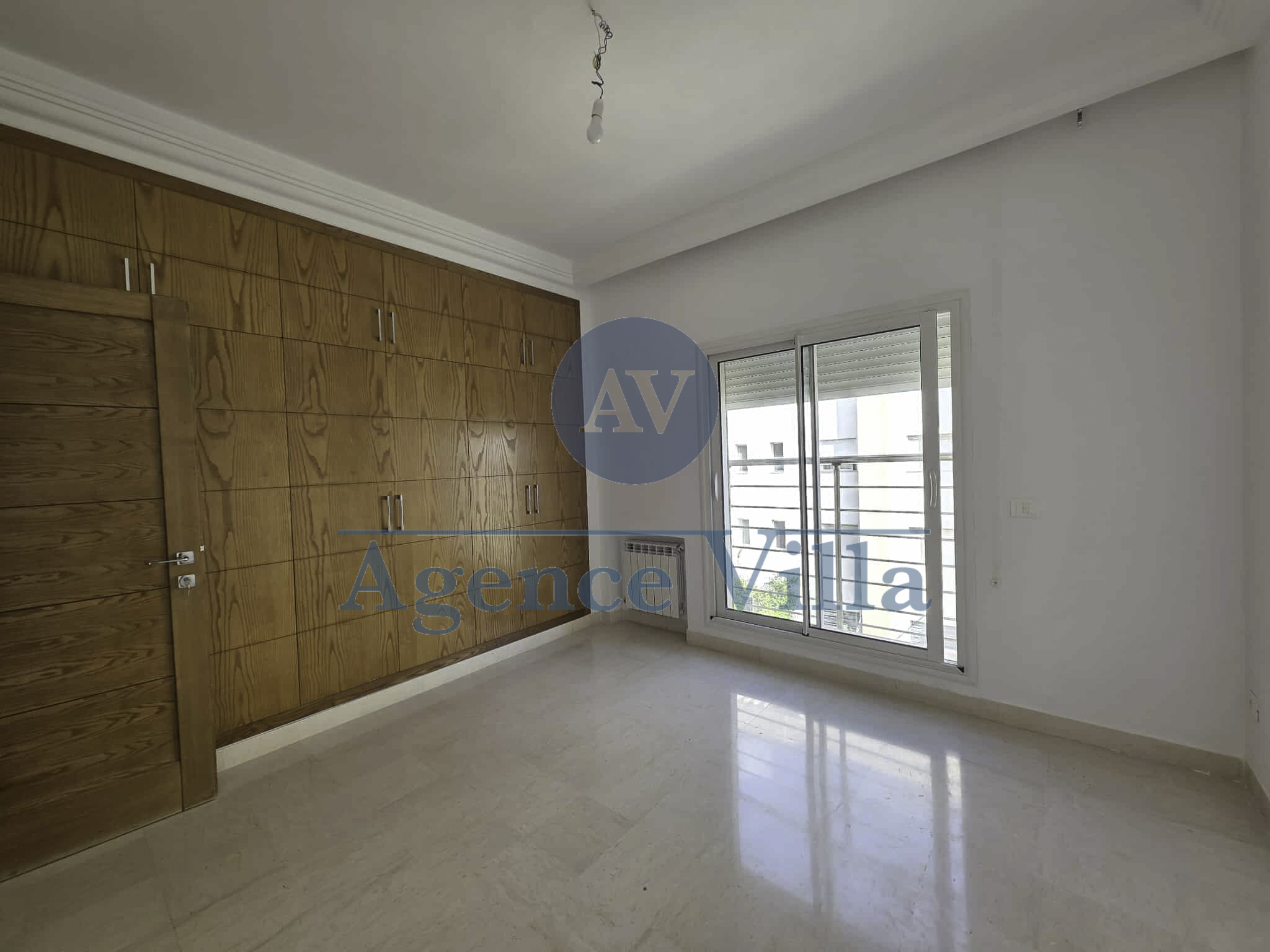 Ain Zaghouan Jardins de Carthage Location Appart. 3 pices Un appartement s2  jdc