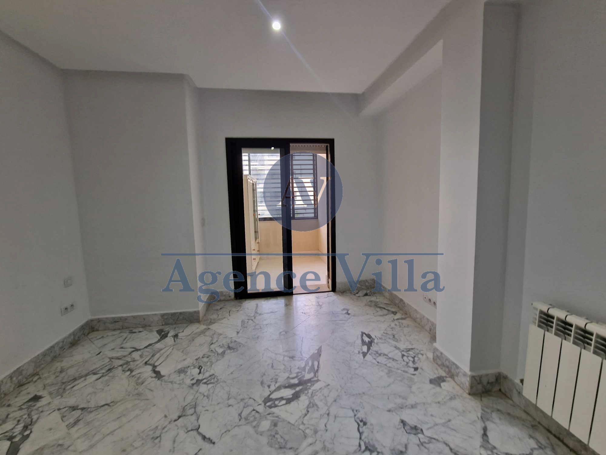 Ain Zaghouan&nbsp;Ain Zaghouan&nbsp;Location&nbsp;Duplex&nbsp;Un duplex s3 � ain zaghouan nord