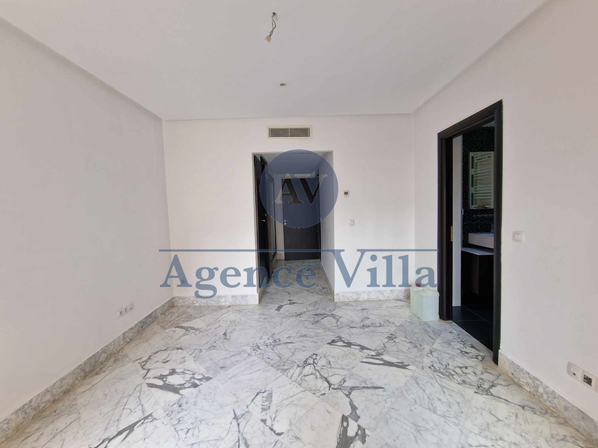 Ain Zaghouan&nbsp;Ain Zaghouan&nbsp;Location&nbsp;Duplex&nbsp;Un duplex s3 � ain zaghouan nord