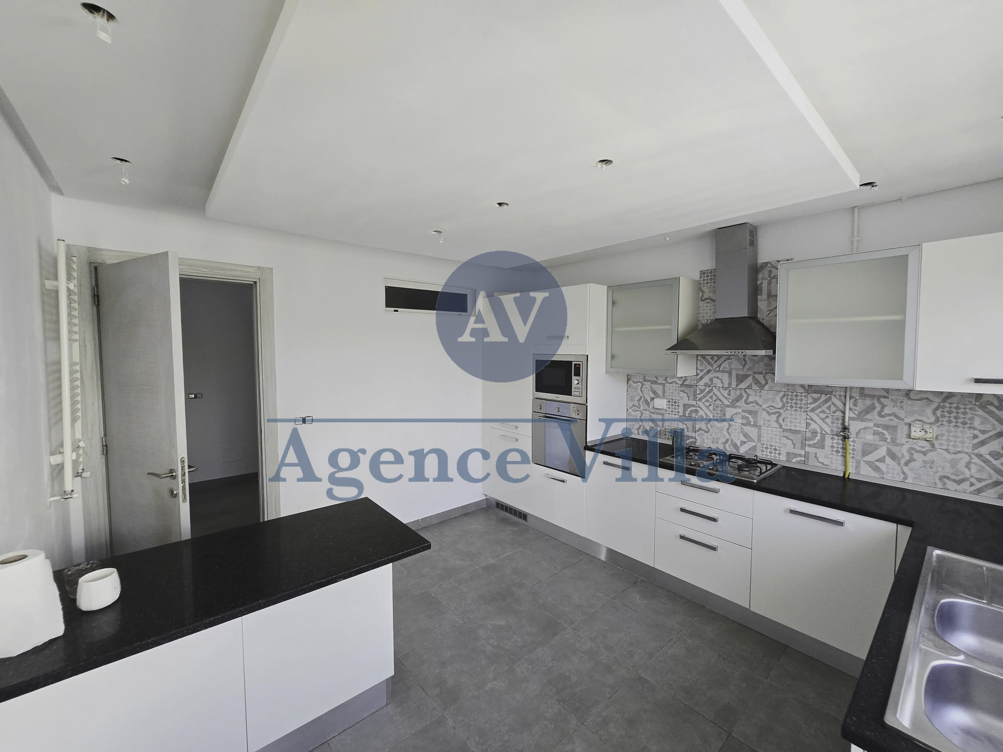 Location&nbsp;Duplex