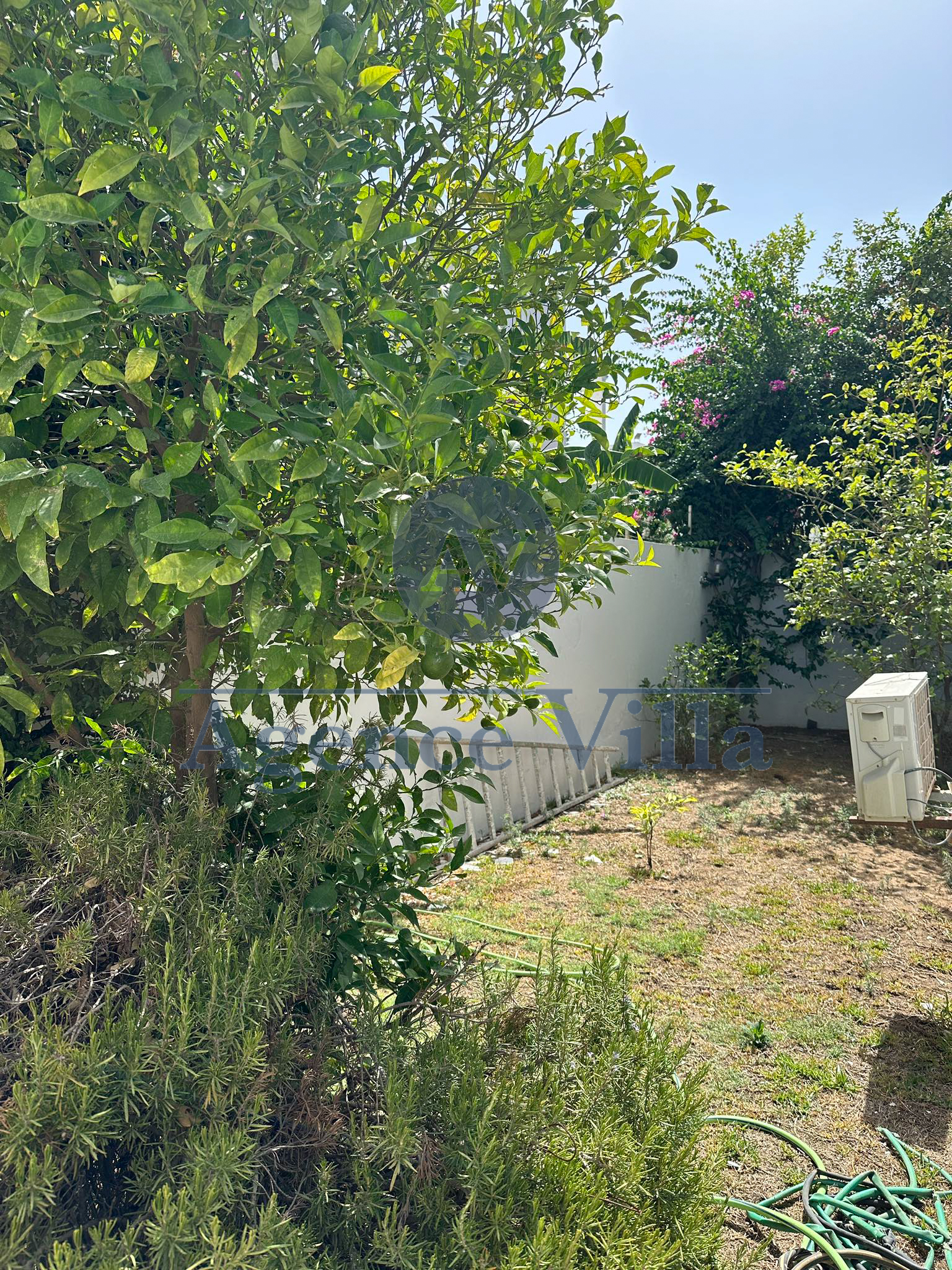 La Marsa&nbsp;Cite El Hana&nbsp;Location&nbsp;Duplex&nbsp;Un duplex s4 � la marsa